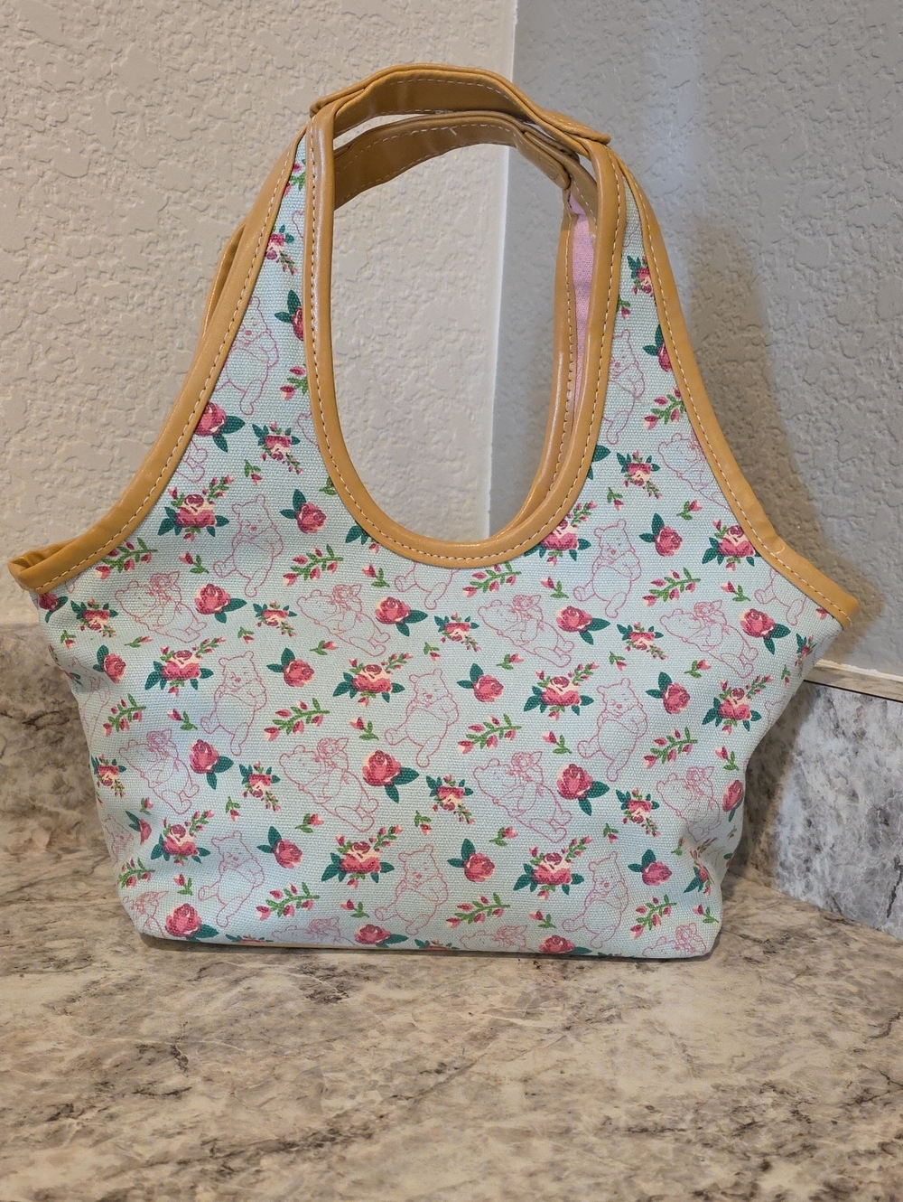 Winnie the Pooh / Floral Print Tote